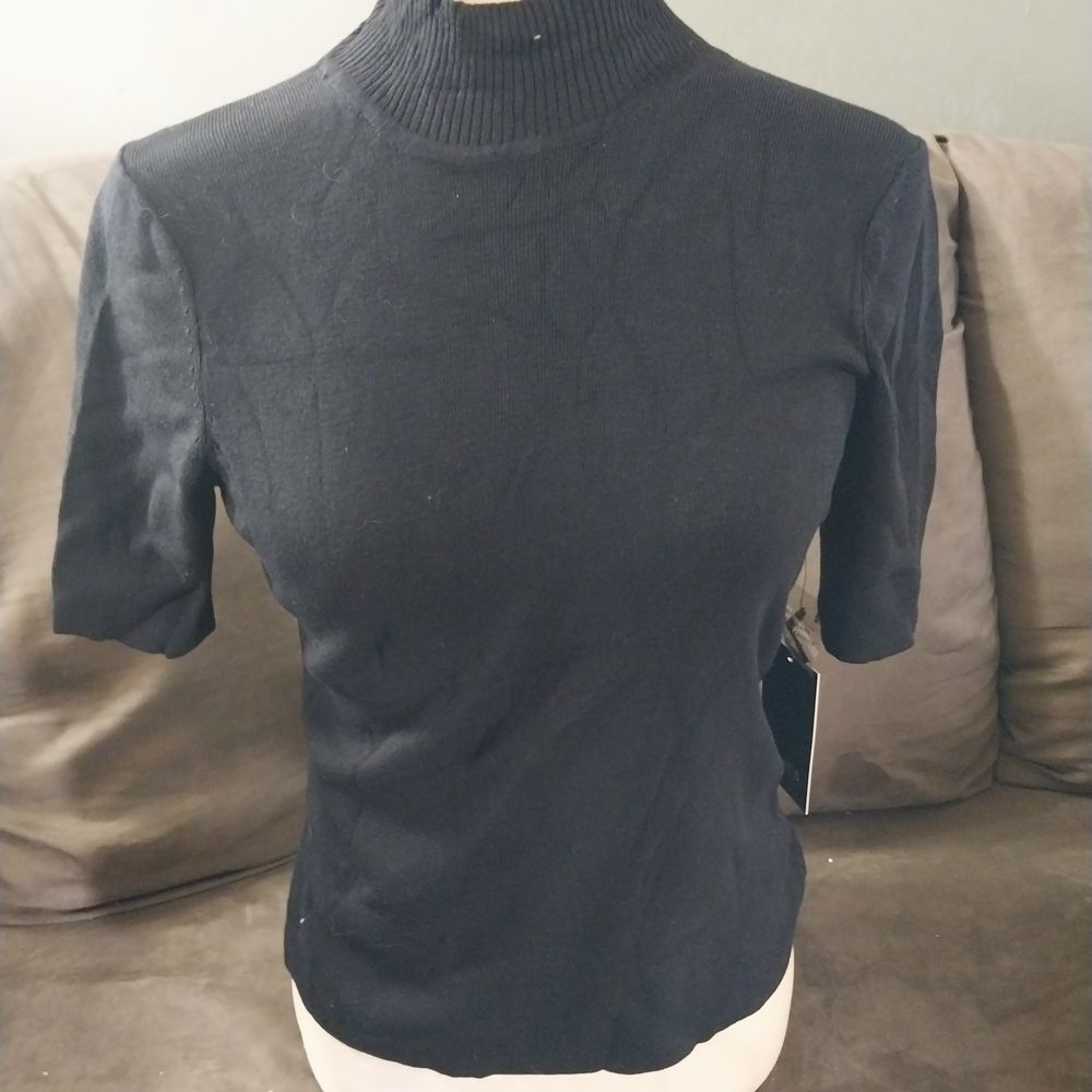 Classic JONES NY (NWT) Black Knit Women's Top